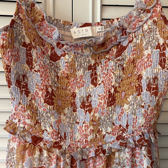 Astr Floral Print Maxi Smocked Dress in Pink and Brown Size M - Picture 6 of 12